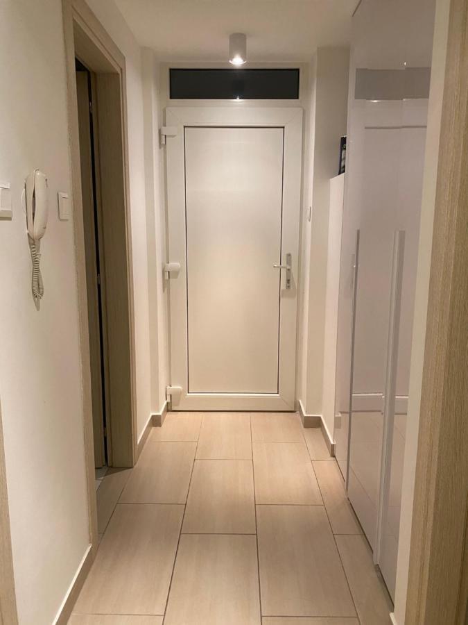 Párizsi Udvar I. Apartment Debrecen Exterior foto